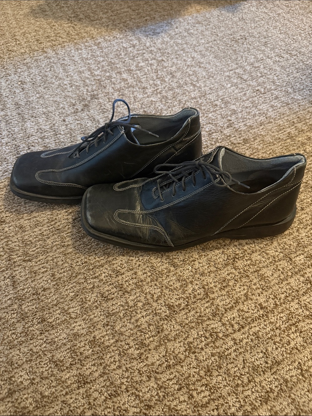 Robert Wayne Men's Black Lace-Up Leather Shoes